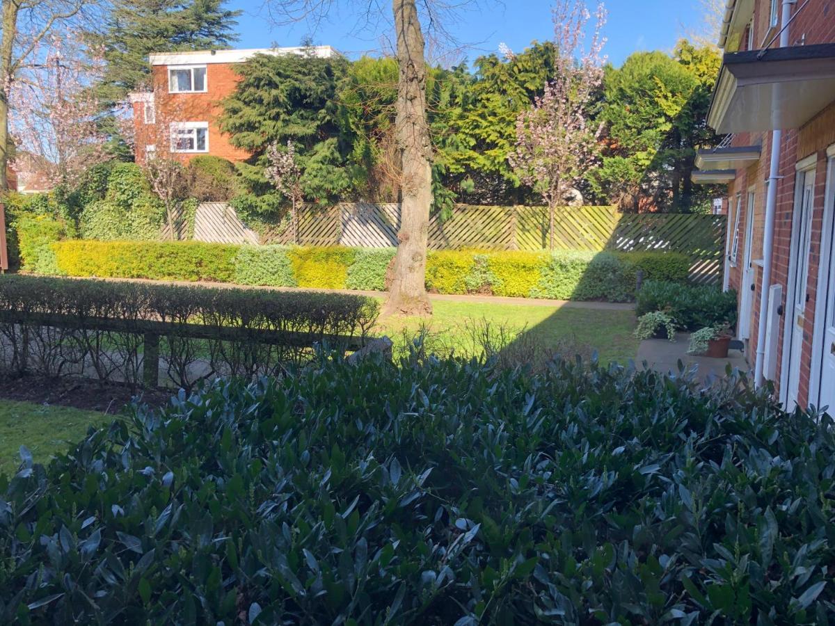 Lime Tree Apartment Κόβεντρι Εξωτερικό φωτογραφία
